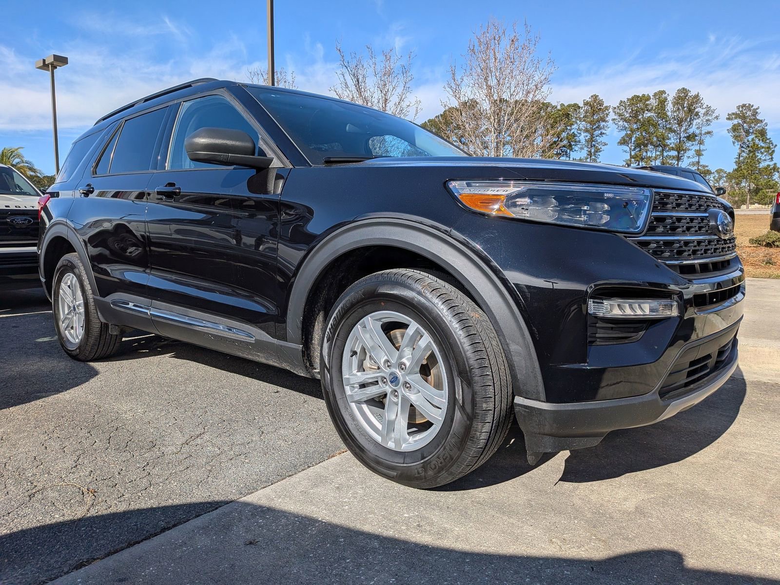 Certified 2023 Ford Explorer XLT w/ Equipment Group 202A image 2