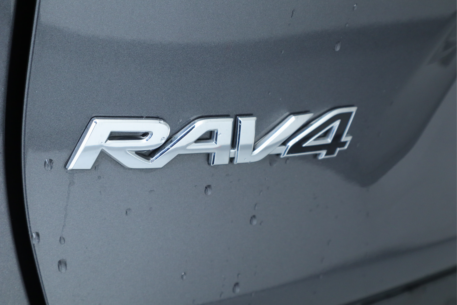 Used 2024 Toyota RAV4 LE AWD/4WD image 26