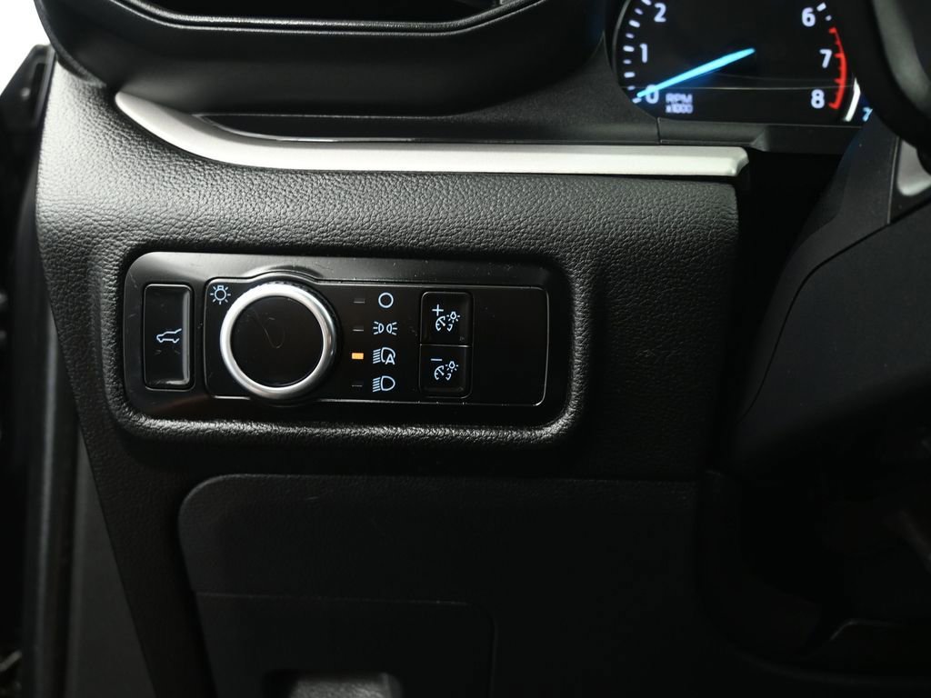 Certified 2023 Ford Explorer XLT image 10