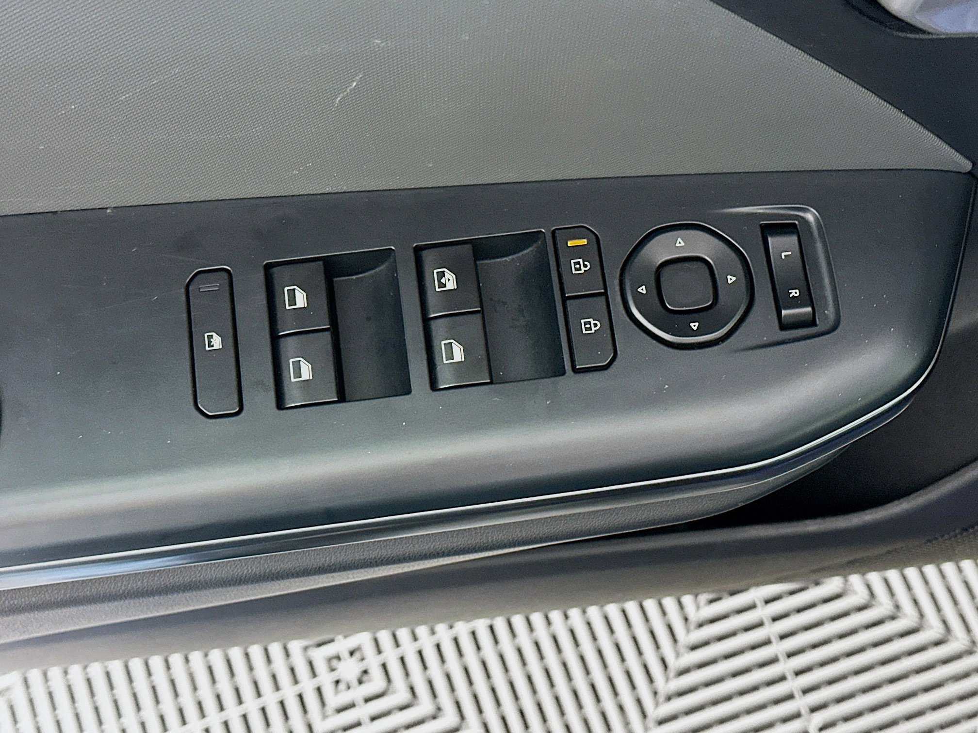 Used 2025 Kia K4 LXS image 15