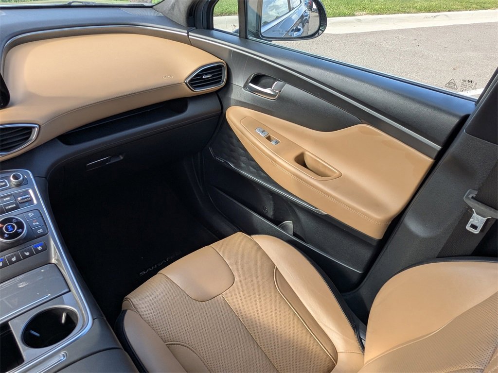 Used 2022 Hyundai Santa Fe Calligraphy image 22
