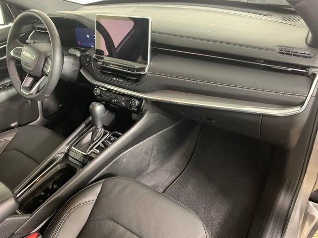 Used 2023 Jeep Compass High Altitude image 24