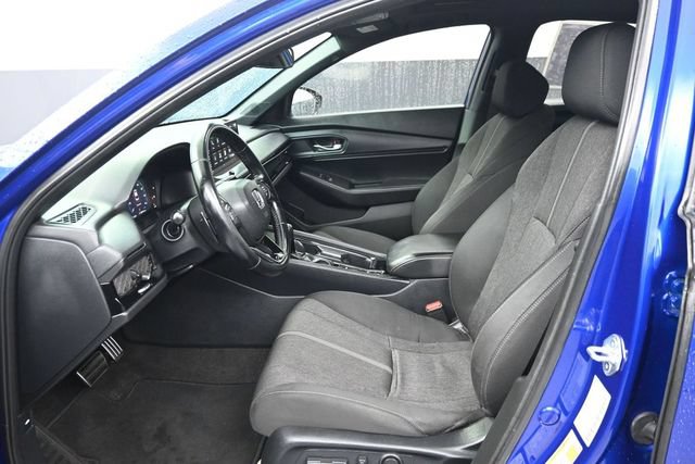 Used 2025 Honda Accord Sport image 6