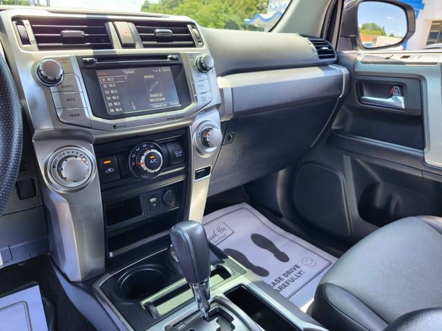 Used 2017 Toyota 4Runner SR5 Premium AWD/4WD image 26