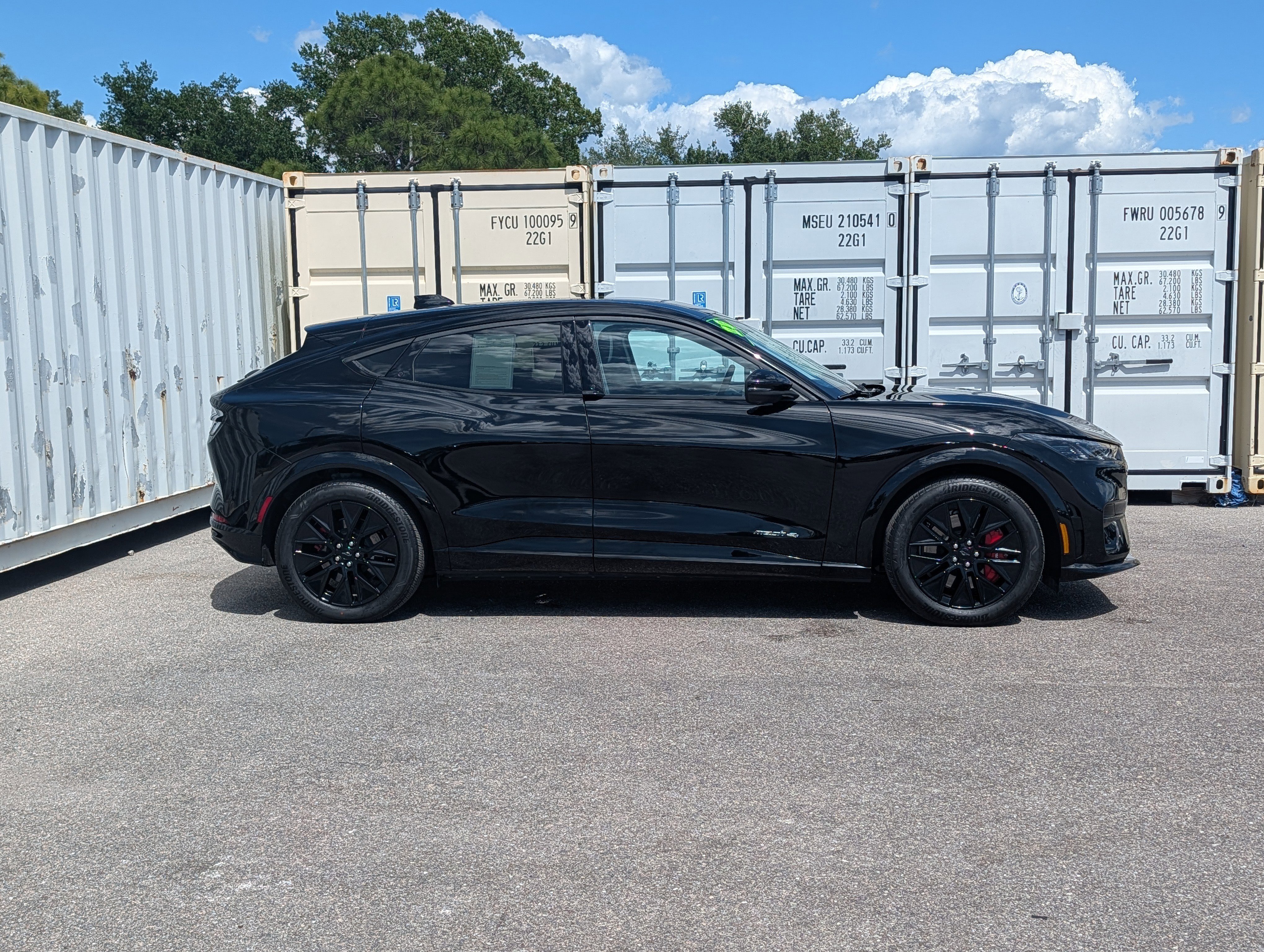 Used 2025 Ford Mustang Mach-E Premium w/ Sport Appearance Package video 3