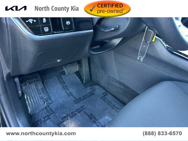 Certified 2025 Kia Sportage LX image 31