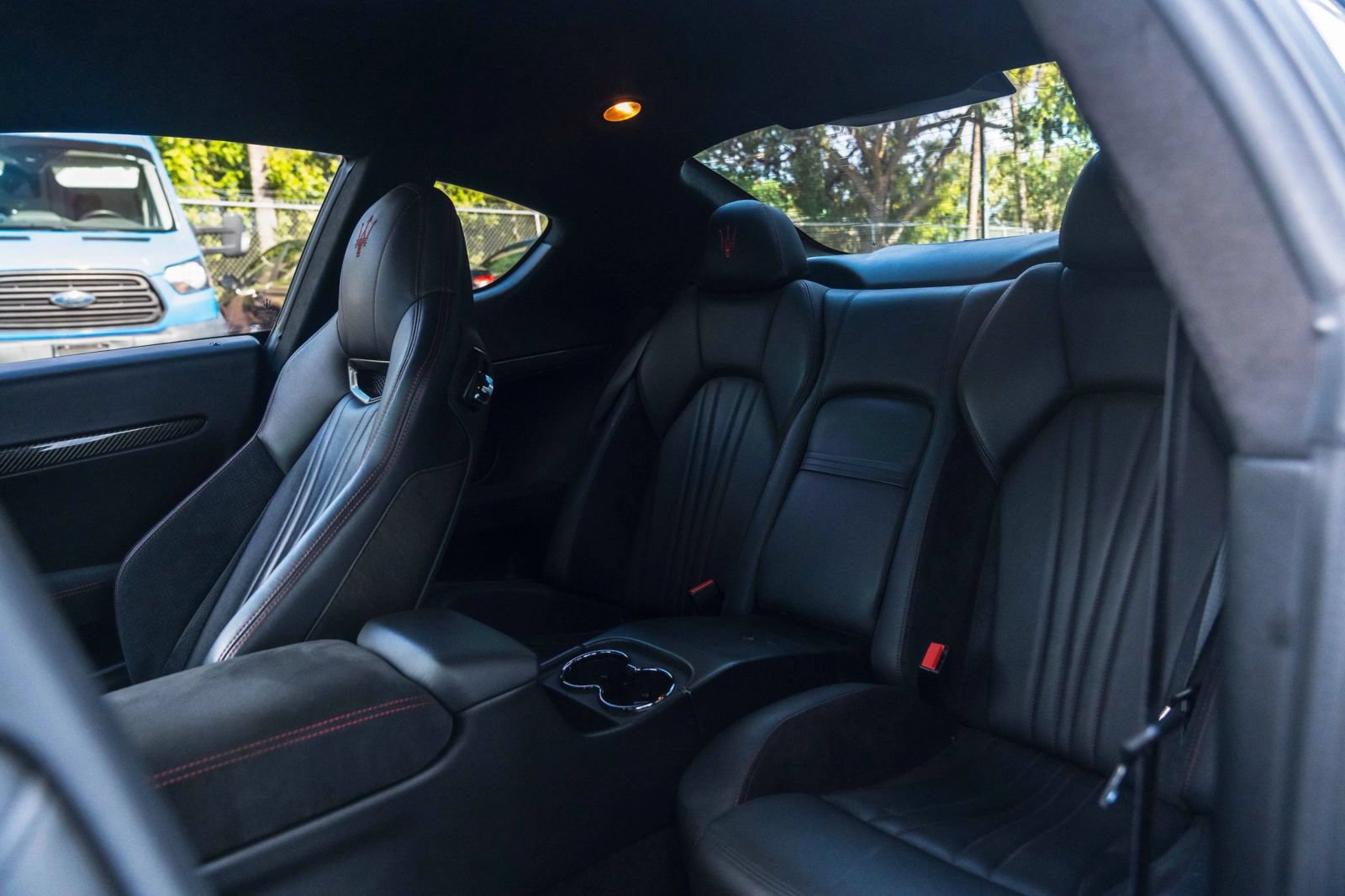 Used 2017 Maserati GranTurismo Sport RWD image 31
