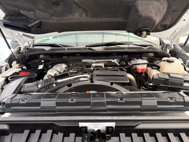 Used 2024 GMC Sierra 3500 SLT w/ SLT Premium Package image 10