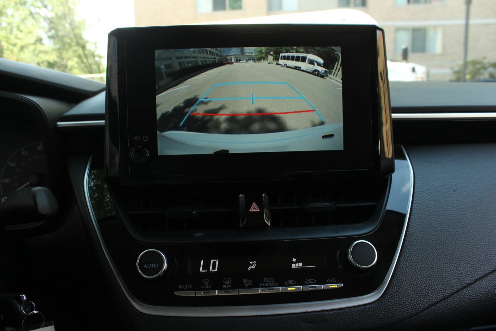Used 2023 Toyota Corolla LE FWD image 33