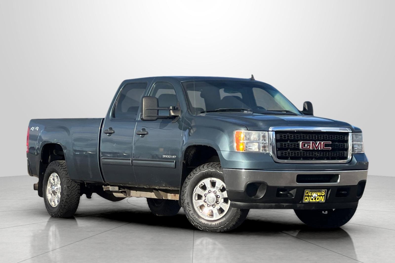Used 2012 GMC Sierra 3500 SLE image 2