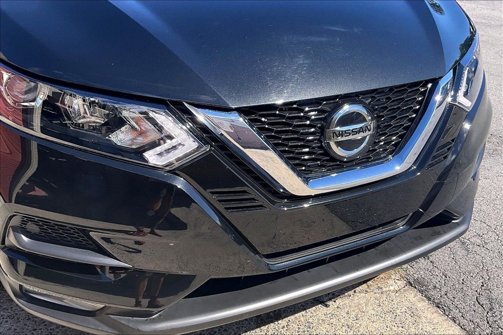 Used 2022 Nissan Rogue Sport SV AWD/4WD image 29