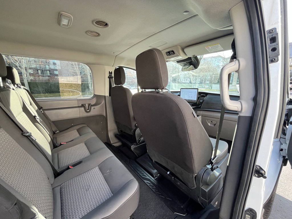 Used 2024 Ford Transit 350 XLT image 26