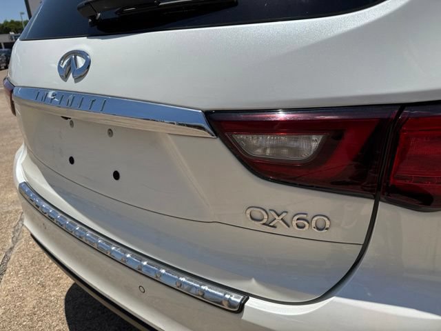 Used 2020 INFINITI QX60 Luxe w/ Sensory Package FWD image 6