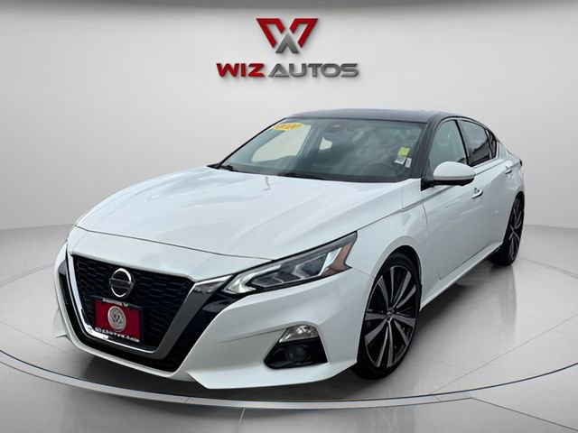 Used 2020 Nissan Altima 2.0 Platinum FWD image 1