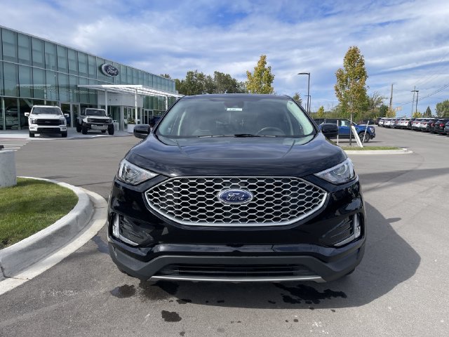 Certified 2024 Ford Edge SEL w/ Convenience Package AWD/4WD image 8
