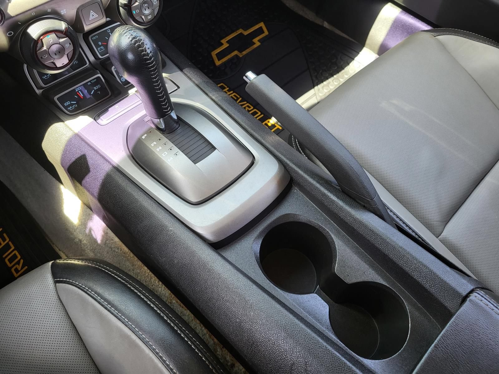 Used 2013 Chevrolet Camaro SS RWD image 23