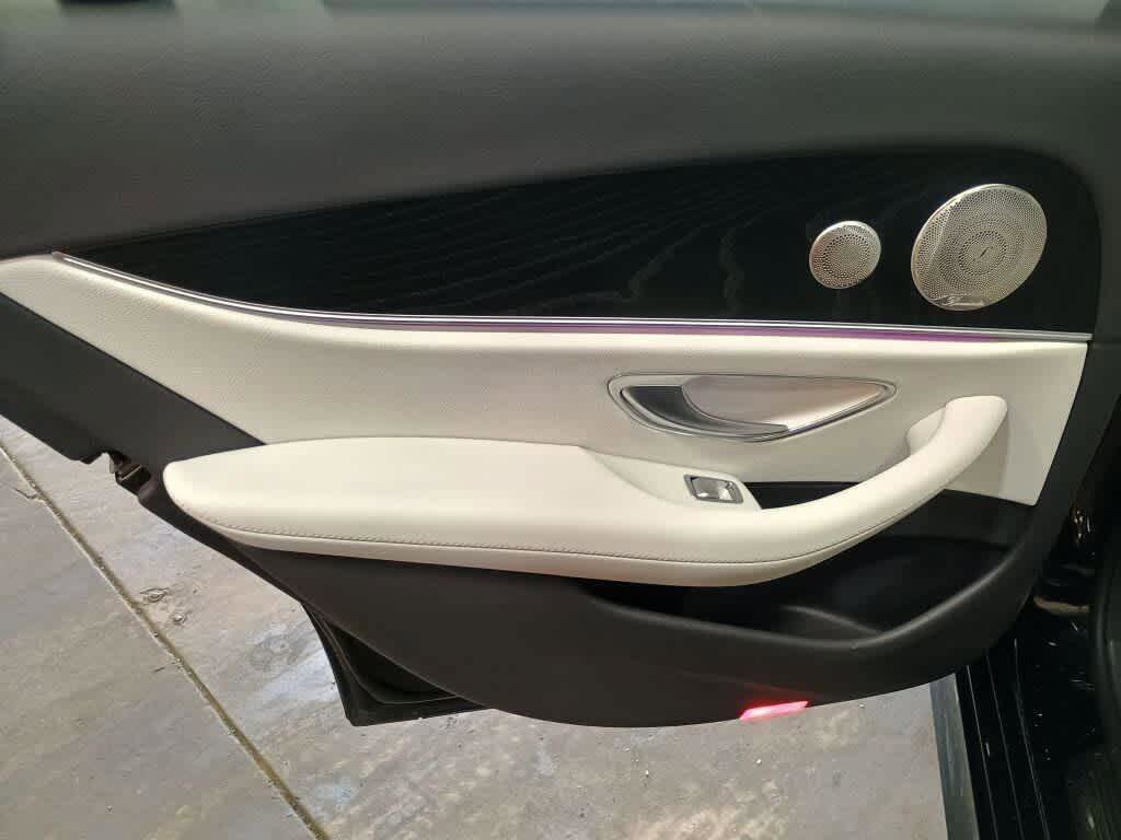 Used 2023 Mercedes-Benz E 350 4MATIC Sedan image 16