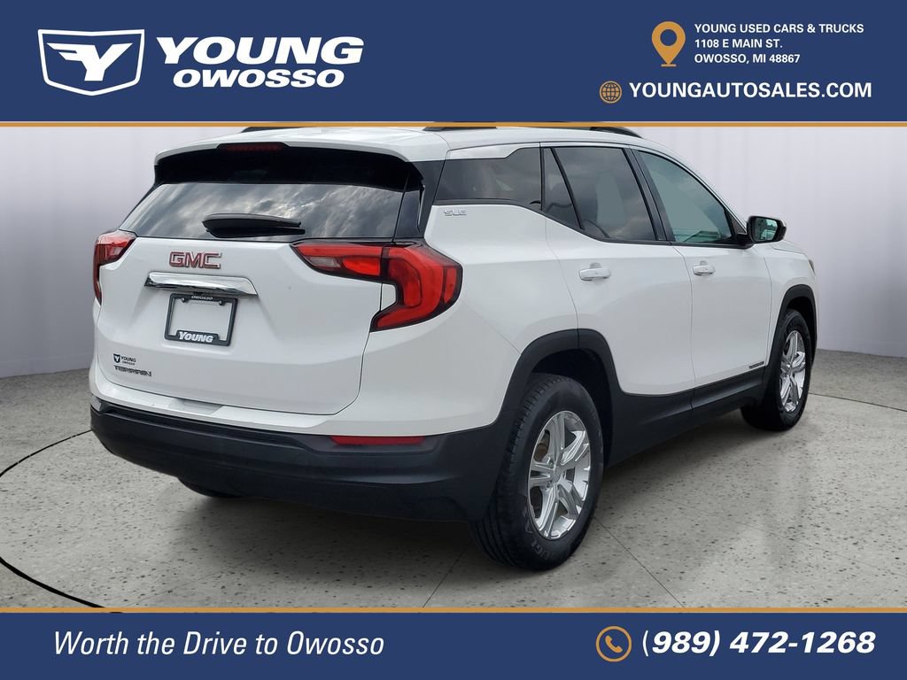 Used 2018 GMC Terrain SLE w/ Driver Convenience Package FWD image 3
