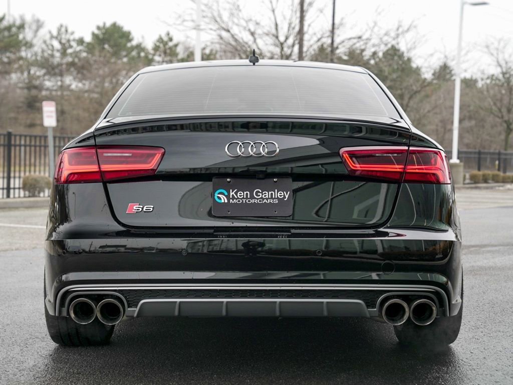 Used 2016 Audi S6 Prestige w/ Prestige Package image 17