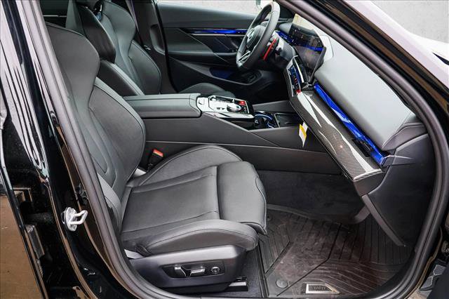 New 2026 BMW M5 image 24
