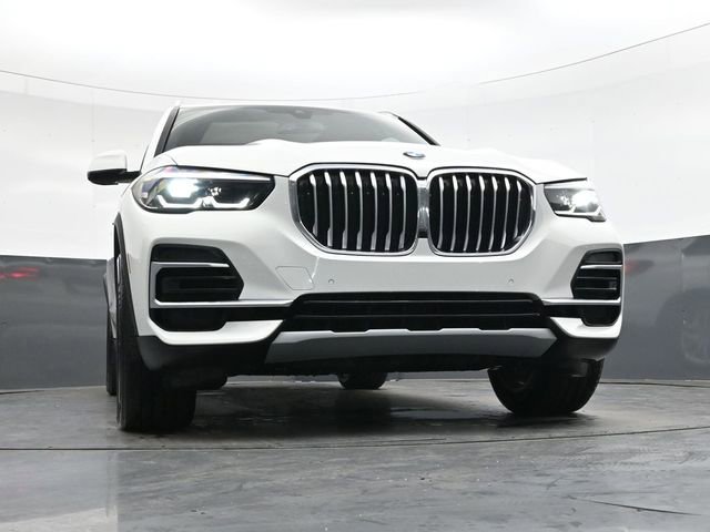 Used 2023 BMW X5 xDrive40i w/ Climate Comfort Package image 38