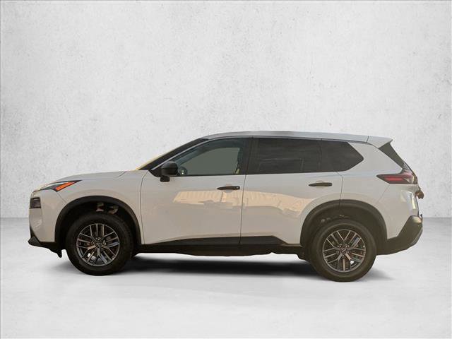 Used 2023 Nissan Rogue S image 9