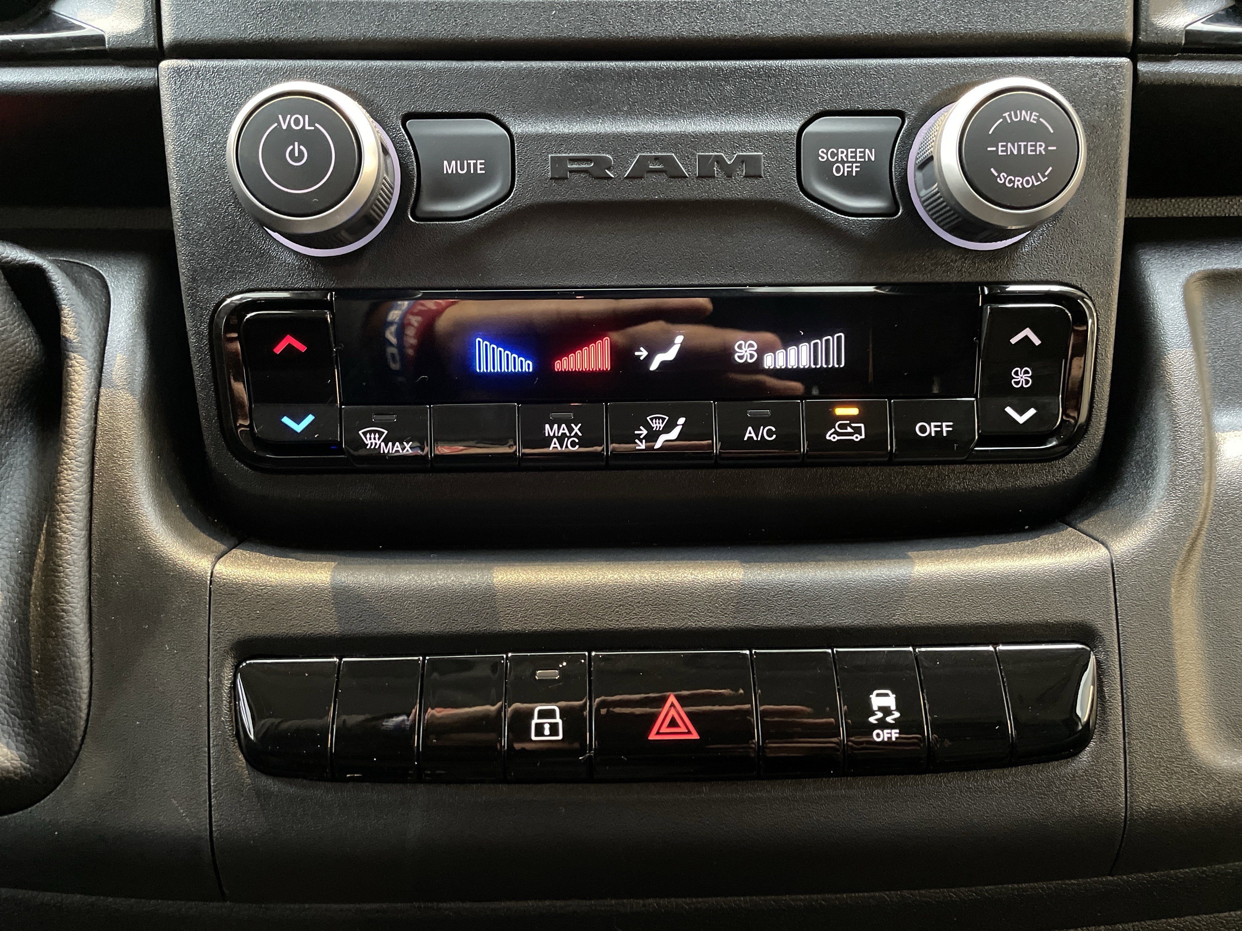 Used 2025 RAM ProMaster 2500 image 28