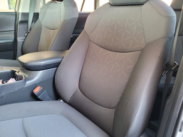 Certified 2023 Toyota RAV4 XLE w/ Convenience Package AWD/4WD image 20