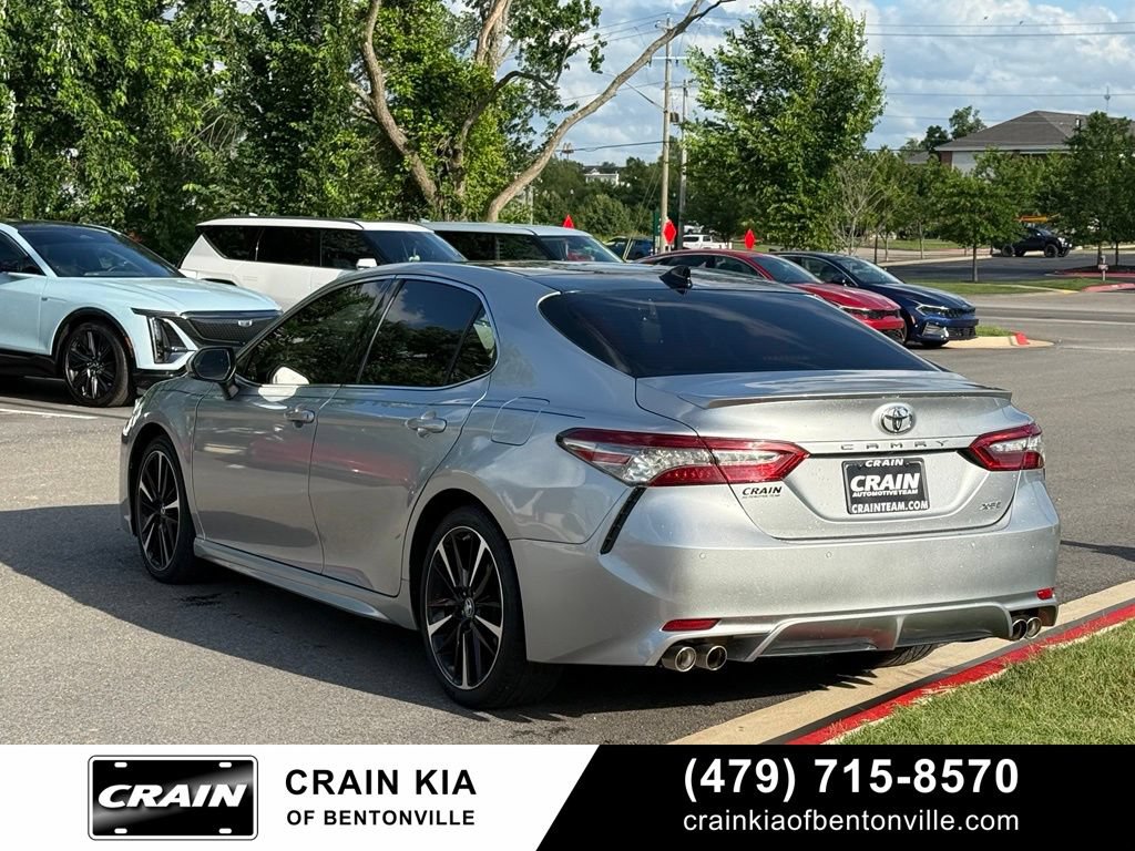Used 2018 Toyota Camry XSE FWD image 5