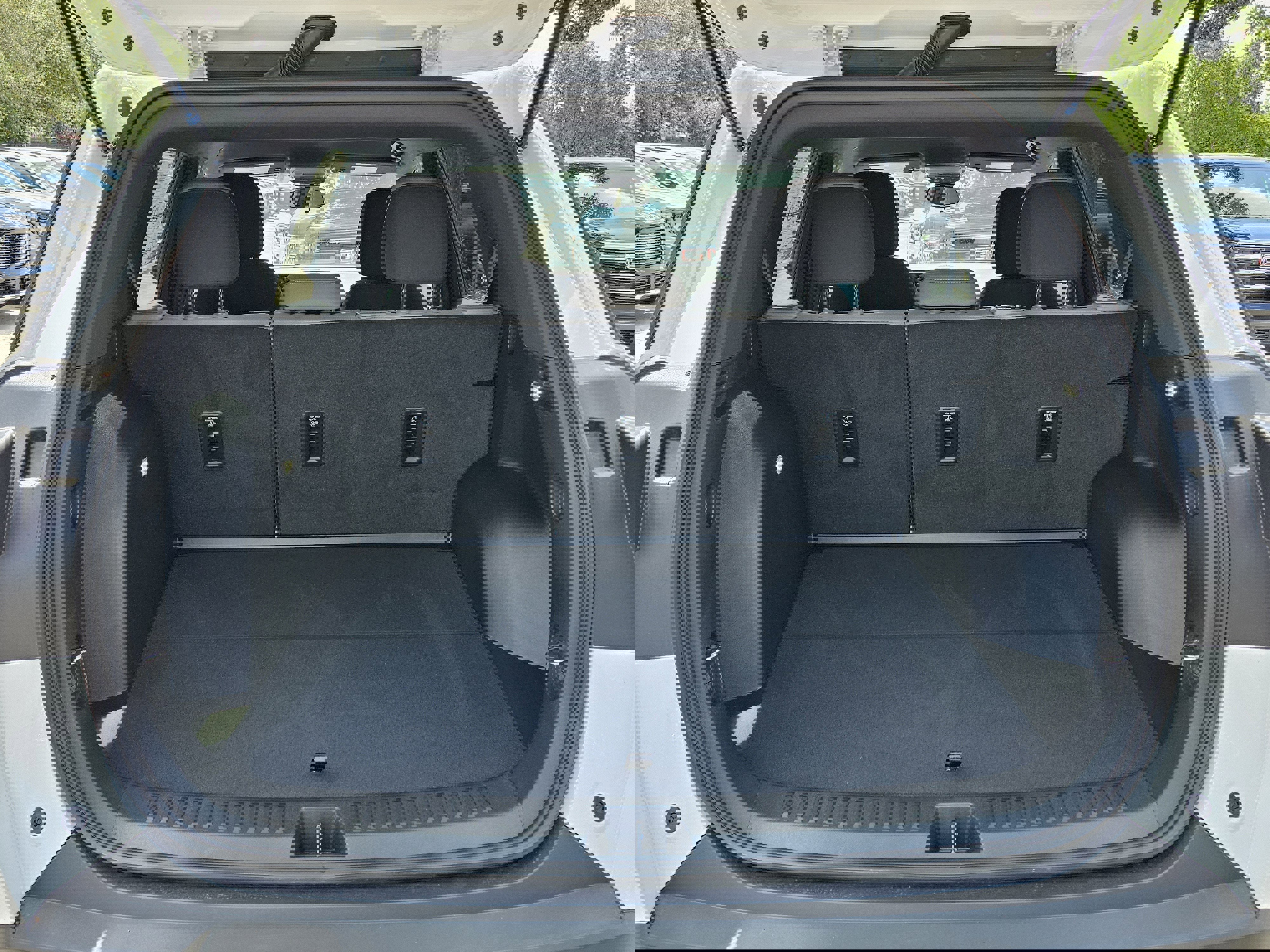 New 2026 GMC Terrain Elevation w/ LPO, Floor Liner Package image 6