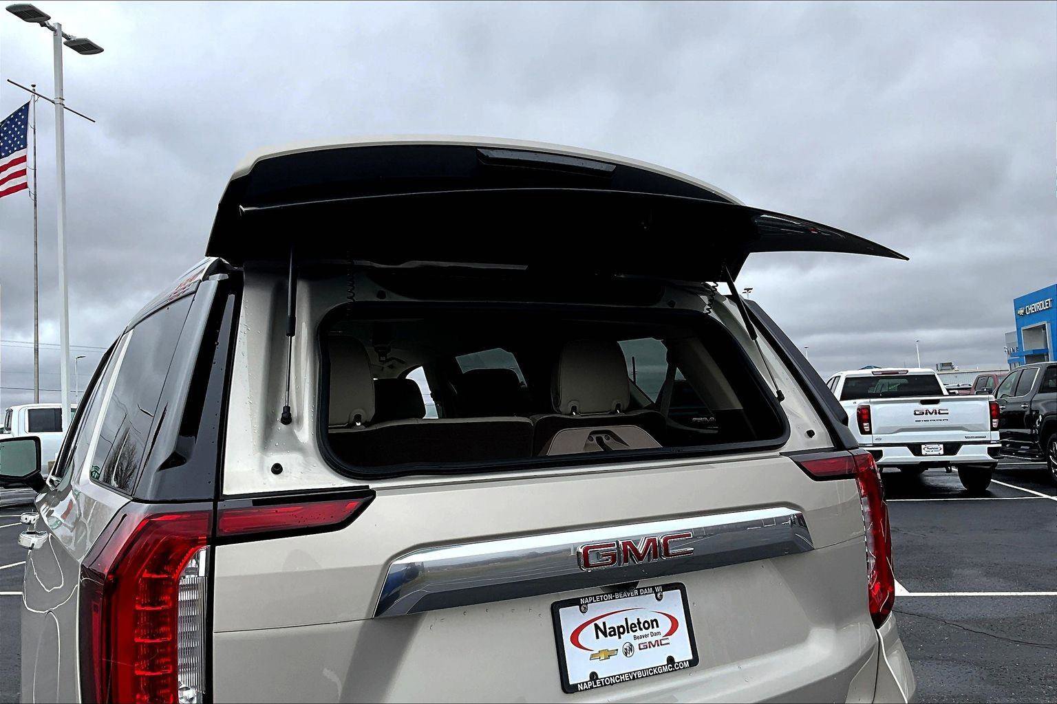 Used 2023 GMC Yukon Denali w/ Max Trailering Package AWD/4WD image 36