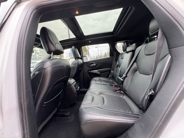 Used 2021 Jeep Cherokee Latitude image 14