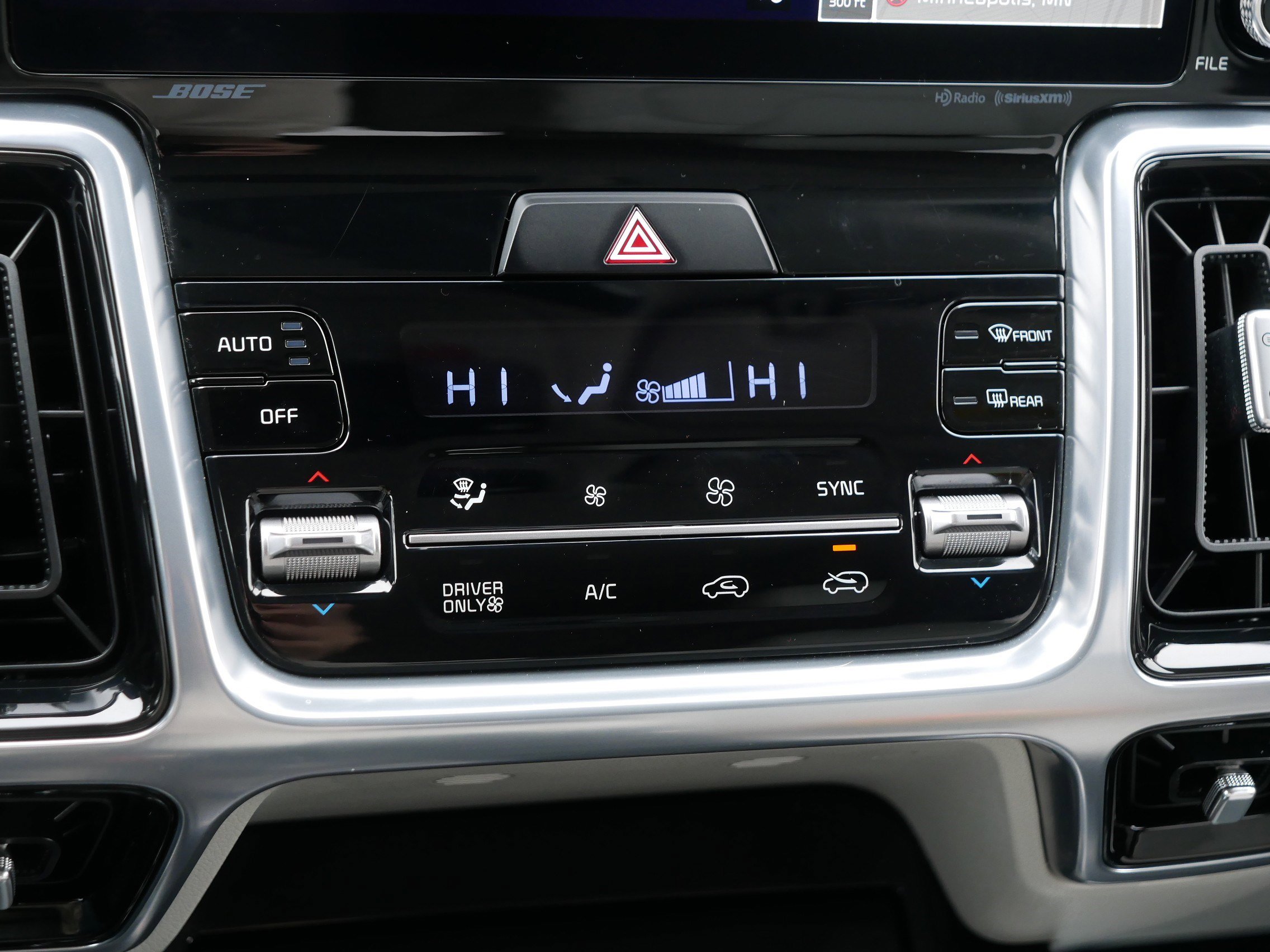 Certified 2023 Kia Sorento SX Prestige AWD/4WD image 23