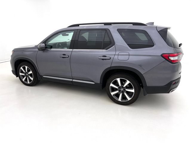 Used 2023 Honda Pilot Elite image 10