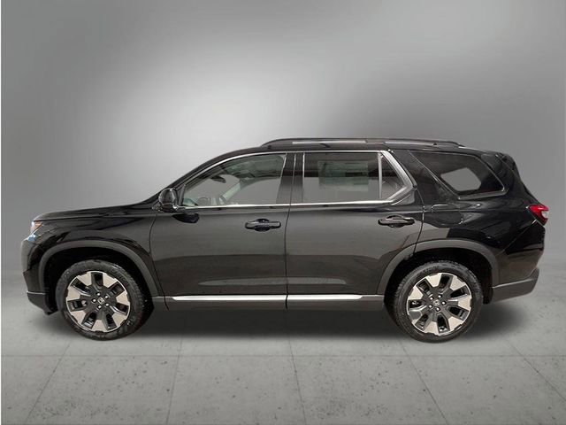 New 2026 Honda Pilot Touring image 2
