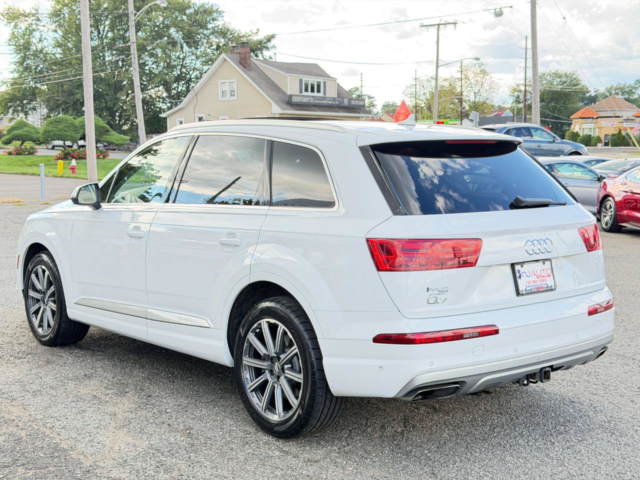 Used 2019 Audi Q7 3.0T Premium Plus w/ Premium Plus Package AWD/4WD image 6