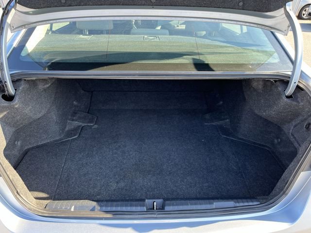 Used 2020 Subaru Legacy image 21