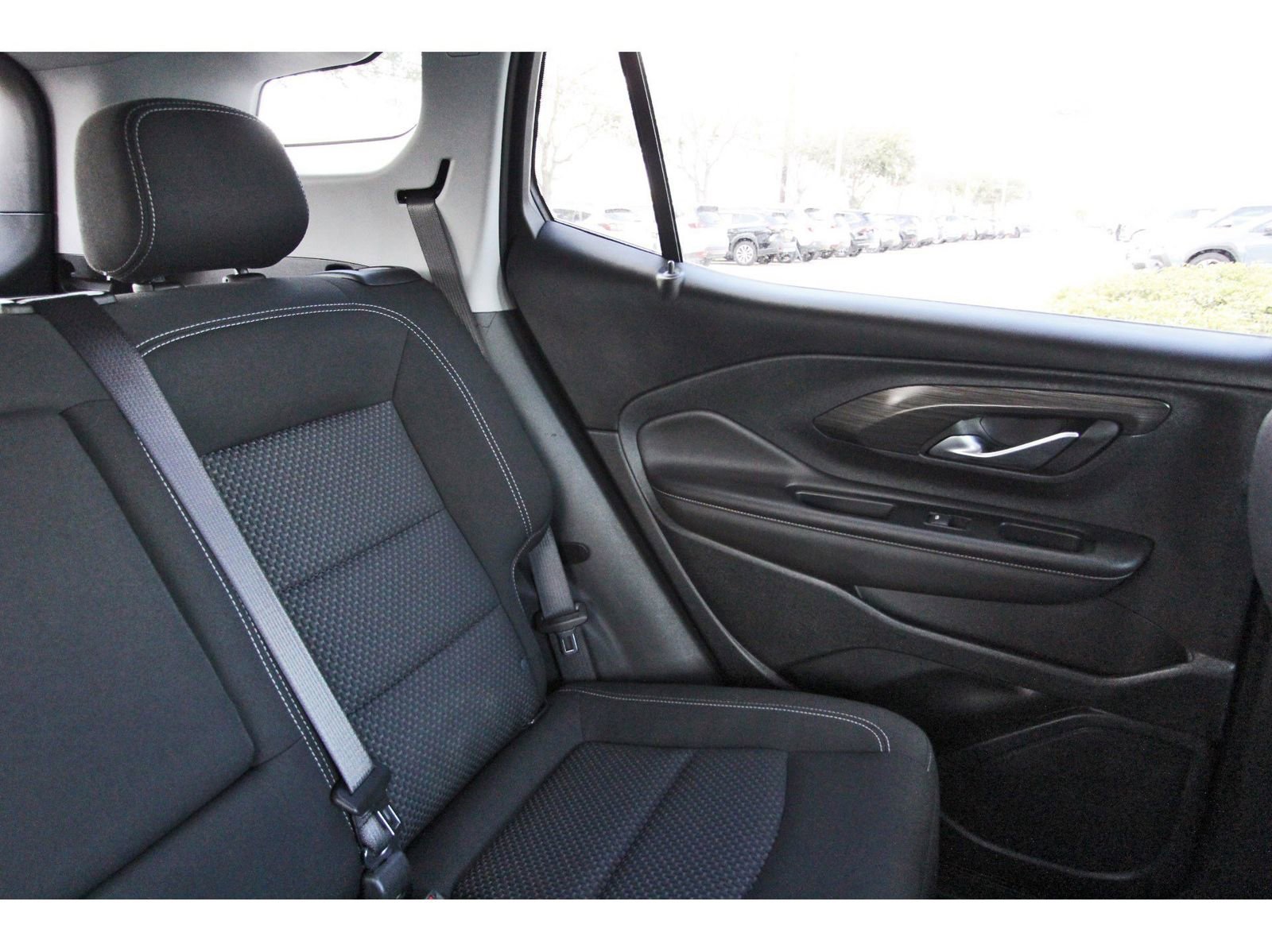 Used 2022 GMC Terrain SLE w/ Driver Convenience Package image 12