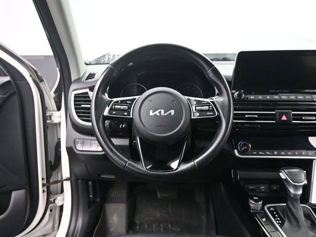 Used 2022 Kia Seltos EX AWD/4WD image 27