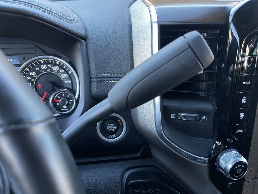Used 2024 RAM 3500 Laramie w/ Towing Technology Group AWD/4WD image 16