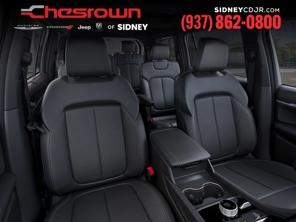 New 2025 Jeep Grand Cherokee L Limited w/ Luxury Tech Group II image 16