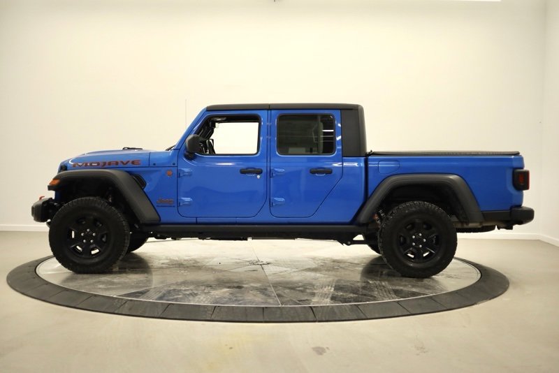 Used 2023 Jeep Gladiator Mojave w/ Cold Weather Group image 6