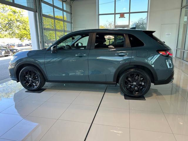 Used 2023 Honda HR-V Sport image 11
