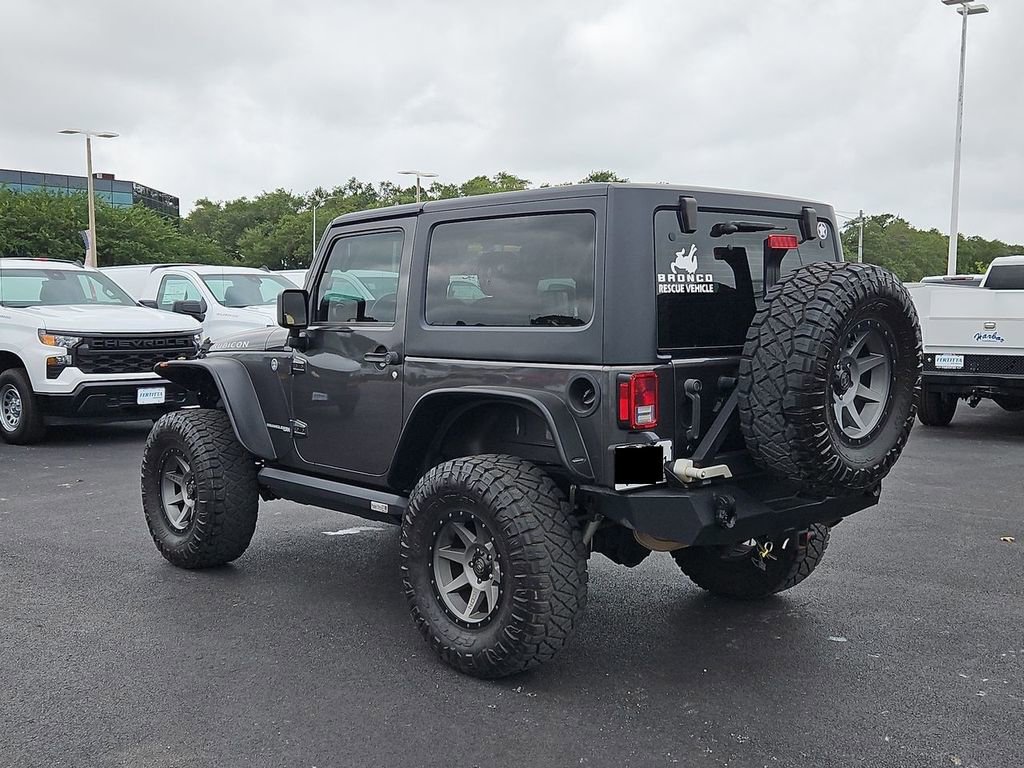 Used 2018 Jeep Wrangler Rubicon w/ Power Convenience Group AWD/4WD image 4