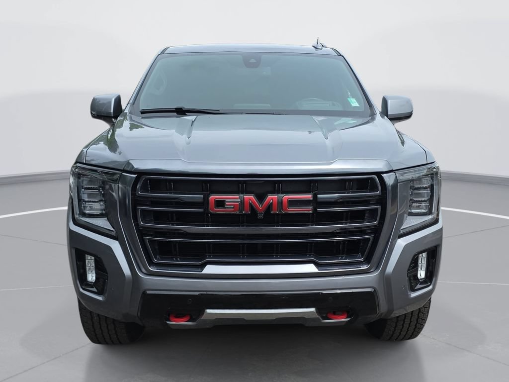 Used 2021 GMC Yukon XL AT4 w/ AT4 Premium Package AWD/4WD image 10