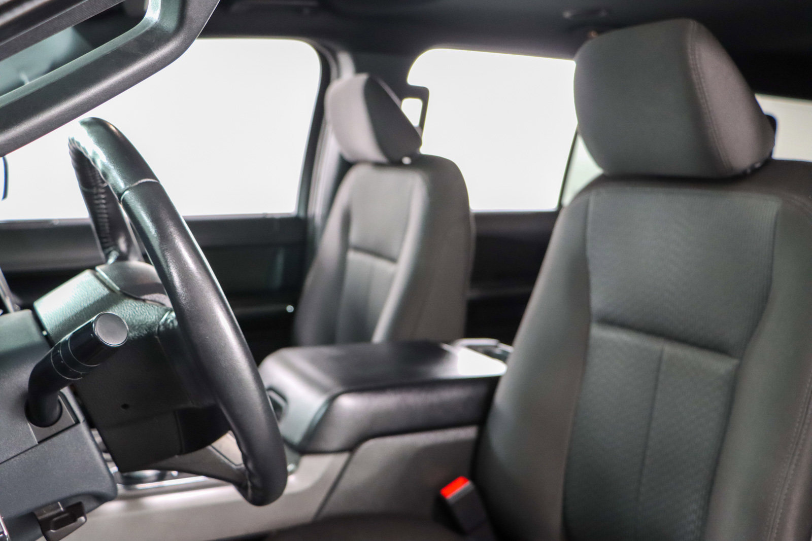 Used 2021 Ford Expedition XLT image 24