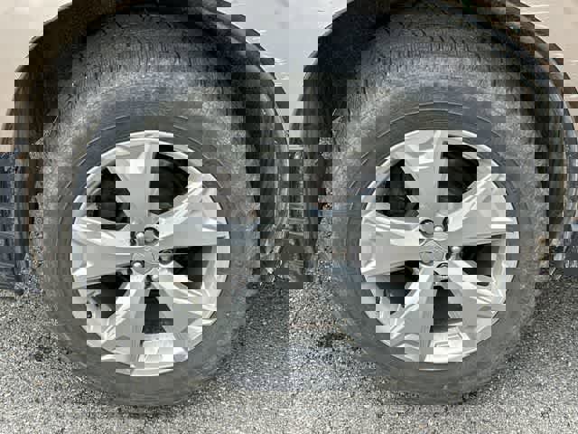 Used 2016 Subaru Forester 2.5i Premium w/ All-Weather Package image 21