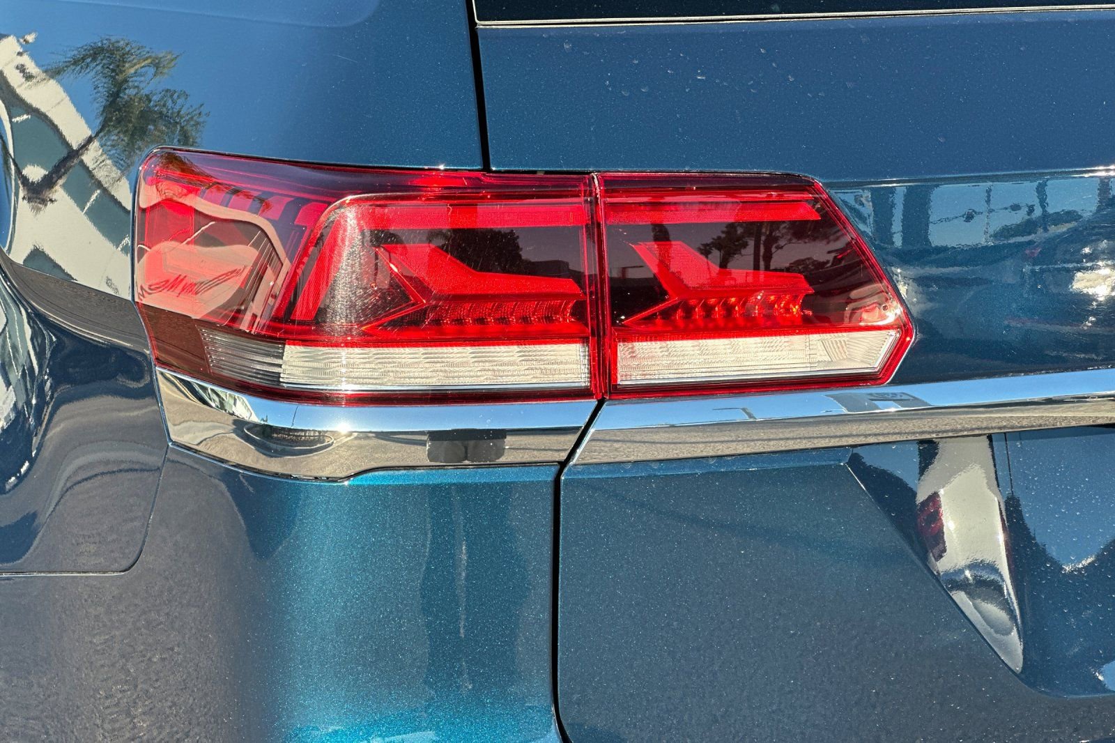 Used 2023 Volkswagen Atlas SE image 27