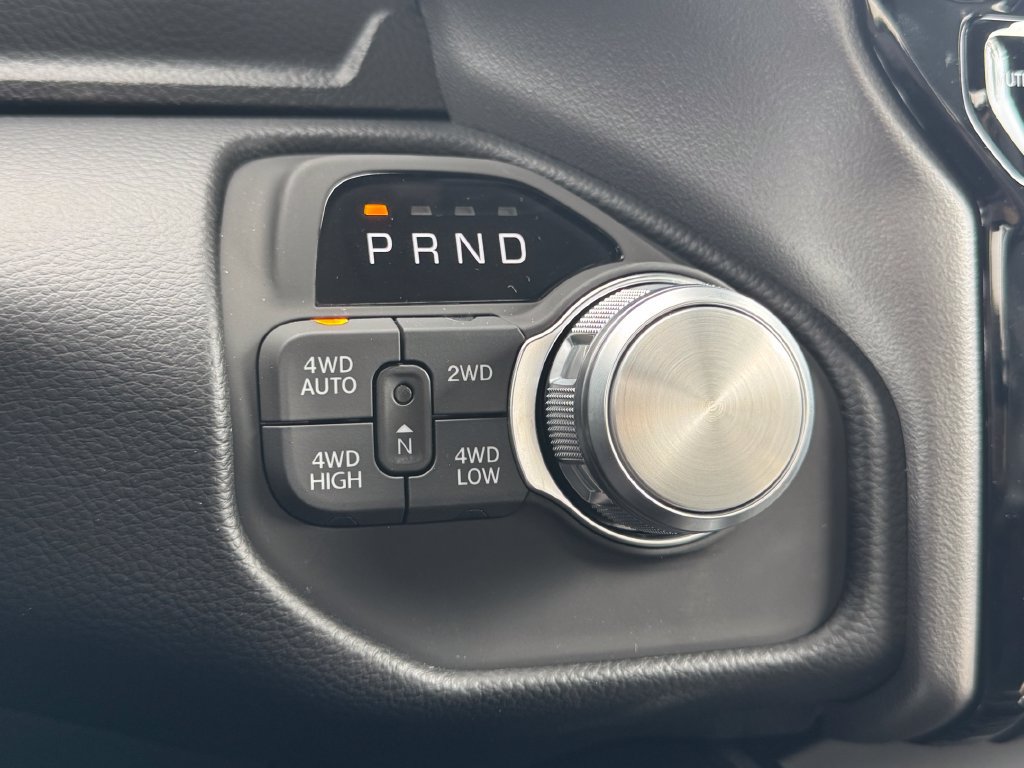 New 2027 RAM 1500 Laramie AWD/4WD image 24