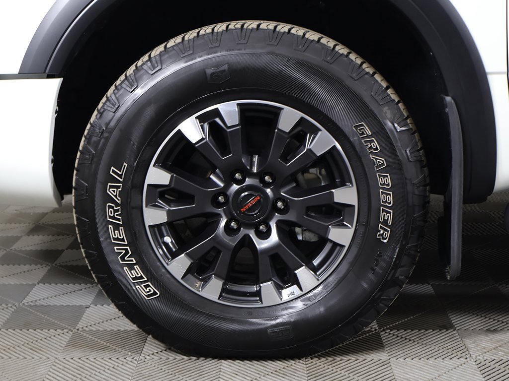 Used 2021 Nissan Titan PRO-4X w/ Pro-4x Convenience Package image 25